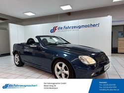 Blau Gebraucht 2002 Mercedes SLK320 Cabrio | 13.788 €