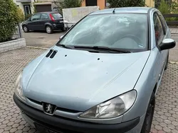 Blau Gebraucht 2002 Peugeot 206 Kleinwagen | 1.199 €