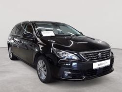 Perla nera schwarz metallic Gebraucht 2021 Peugeot 308 Allure Kombi | 9.290 € (Guter Preis)