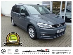 Grau Gebraucht 2024 VW Touran Highline Van / Kleinbus | 49.980 €