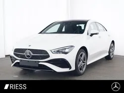 Weiß Gebraucht 2023 Mercedes CLA250 Limousine | 37.200 € (Fairer Preis)