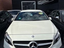 Weiß Gebraucht 2016 Mercedes A180 Limousine | 13.199 € (Guter Preis)