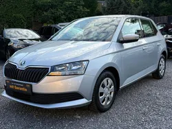Silber Gebraucht 2019 Skoda Fabia Active Limousine | 10.599 € (Fairer Preis)
