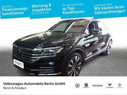 Deep black perleffekt Gebraucht 2020 VW Touareg Elegance SUV | 46.930 € (Fairer Preis)