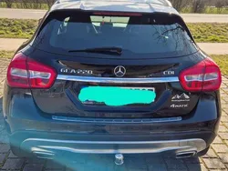 Schwarz Gebraucht 2015 Mercedes GLA220 SUV | 15.500 € (Fairer Preis)