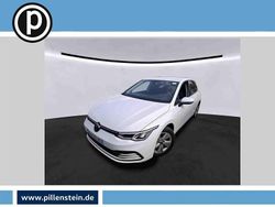 Weiß Gebraucht 2023 VW Golf VIII Life Limousine | 21.412 € (Guter Preis)