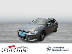 Grau (diabasgrau metallic) Gebraucht 2024 VW Passat IQ Drive Kombi | 41.875 € (Guter Preis)