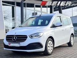 Arktikweiss Gebraucht 2023 Mercedes T180 Van / Kleinbus | 25.790 € (Guter Preis)