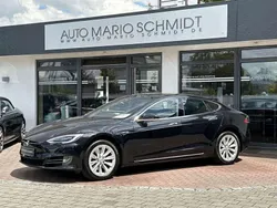 Schwarz (metallic) Gebraucht 2016 Tesla Model S Limousine | 26.450 € (Superpreis)