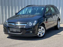 Schwarz Gebraucht 2009 Opel Astra Kombi | 3.150 € (Fairer Preis)