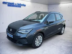 Midnight black Neu 2024 Seat Arona Style SUV | 23.370 € (Superpreis)