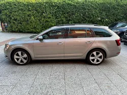 Beige Gebraucht 2018 Skoda Octavia Style Kombi | 10.980 € (Superpreis)