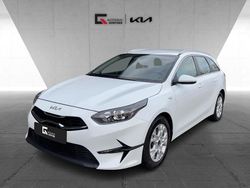Weiß Gebraucht 2025 Kia Ceed Sportswagon Vision Kombi | 18.990 € (Guter Preis)