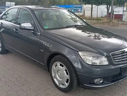 Grau Gebraucht 2007 Mercedes C200 Avantgarde Limousine | 8.749 € (Fairer Preis)