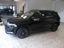 Schwarz Neu 2024 Skoda Karoq SportLine SUV | 37.450 € (Fairer Preis)