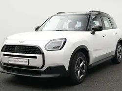 Weiß Gebraucht 2024 Mini Countryman Classic SUV | 33.445 €