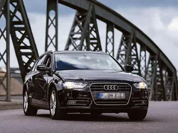 Schwarz Gebraucht 2015 Audi A4 Attraction Kombi | 11.500 € (Guter Preis)