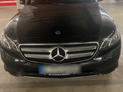 Schwarz Gebraucht 2017 Mercedes E200 Avantgarde Kombi | 23.900 € (Fairer Preis)