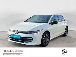 Weiss Gebraucht 2025 VW Golf Goal Limousine | 28.790 € (Etwas zu teuer)