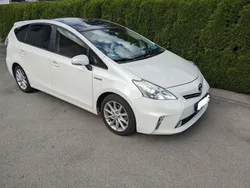 Weiß Gebraucht 2012 Toyota Prius+ Life Van / Kleinbus | 16.999 € (Teuer)