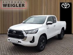 Weiß Neu 2025 Toyota HiLux Comfort Abholung | 54.500 € (Guter Preis)