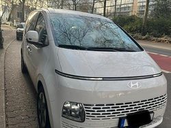 Weiß Gebraucht 2025 Hyundai Staria Van / Kleinbus | 41.500 € (Fairer Preis)