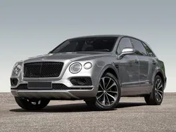 Silber Gebraucht 2019 Bentley Bentayga SUV | 142.500 €