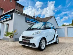 Weiß Gebraucht 2013 Smart ForTwo Coupé Coupé | 6.990 € (Fairer Preis)