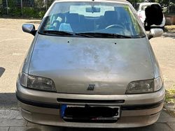 Silber Gebraucht 1999 Fiat Punto Cabriolet Cabrio | 700 €