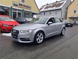 Silber Gebraucht 2016 Audi A3 Sportback Ambition Kleinwagen | 16.980 € (Fairer Preis)