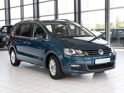 Hudson bay blue metallic Gebraucht 2015 VW Sharan Ocean Van / Kleinbus | 25.980 € (Teuer)