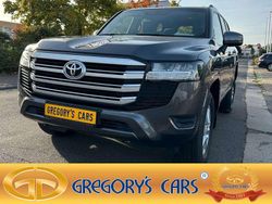 Gunmetal grey Neu 2025 Toyota Land Cruiser SUV | 142.712 €