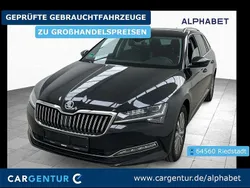 Blackmagic perleffekt Gebraucht 2022 Skoda Superb Style Kombi | 23.890 € (Guter Preis)