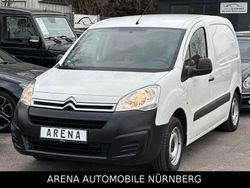 Weiss Gebraucht 2017 Citroën Berlingo Van / Kleinbus | 8.899 € (Fairer Preis)