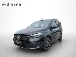 Schwarz Gebraucht 2024 Mercedes T180 Progressive Van / Kleinbus | 30.821 € (Etwas zu teuer)