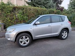 Silber Gebraucht 2008 Toyota RAV4 SUV | 9.900 € (Guter Preis)