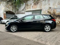 Schwarz Gebraucht 2014 Hyundai i30 Style Kombi | 5.400 € (Fairer Preis)