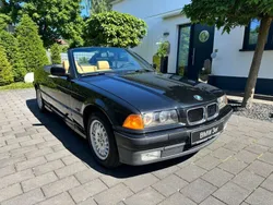Schwarz Gebraucht 1995 BMW 320 Cabriolet Cabrio | 8.490 €