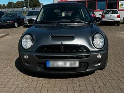 Grau Gebraucht 2003 Mini Cooper Kleinwagen | 3.700 € (Teuer)