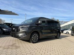 Grau Neu 2025 Ford Tourneo Custom Titanium X Van | 59.990 € (Etwas zu teuer)