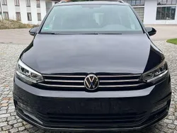 Schwarz Gebraucht 2020 VW Touran United Van / Kleinbus | 27.500 € (Fairer Preis)