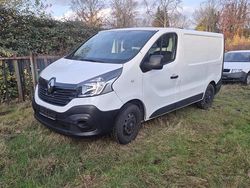 Weiß Gebraucht 2017 Renault Traffic Limousine | 7.500 € (Guter Preis)