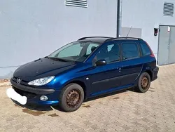 Blau Gebraucht 2006 Peugeot 206 Kombi | 1.500 €