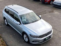 Silber Gebraucht 2022 VW Passat Business Kombi | 19.440 € (Guter Preis)
