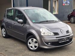 Grau Gebraucht 2011 Renault Modus Dynamique Van / Kleinbus | 4.490 € (Etwas zu teuer)