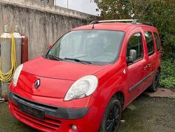 Rot Gebraucht 2010 Renault Kangoo Van / Kleinbus | 1.450 € (Superpreis)