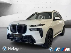 Weiss Neu 2025 BMW X7 M Sport SUV | 127.970 €