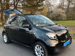 Schwarz Gebraucht 2016 Smart ForFour Limousine | 11.400 € (Fairer Preis)