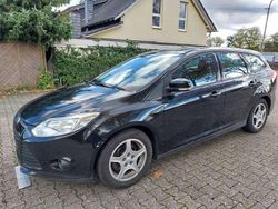Schwarz Gebraucht 2012 Ford Focus Trend Kombi | 3.500 € (Guter Preis)