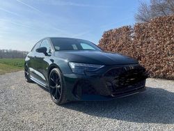 Grün Gebraucht 2025 Audi RS3 Ambiente Limousine | 65.670 € (Fairer Preis)